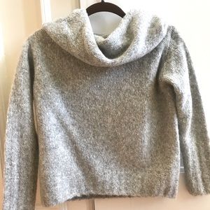 Gray Alpaca sweater, yarn made in Italy